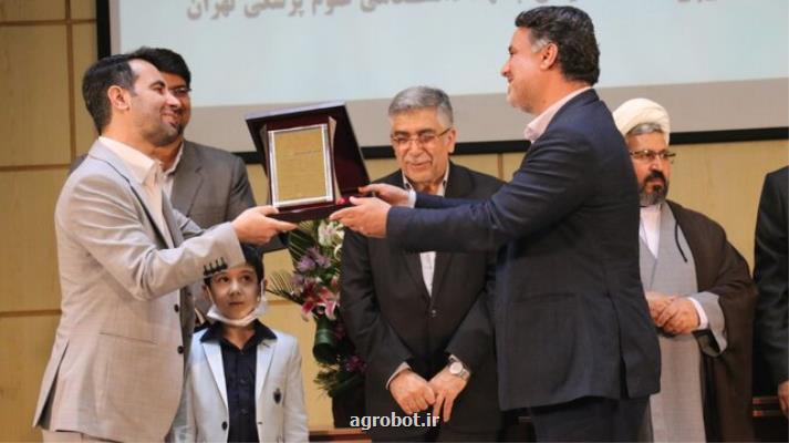 گزارشی از مراسم تودیع و معارفه رئیس سازمان جهاد دانشگاهی علوم پزشکی تهران
